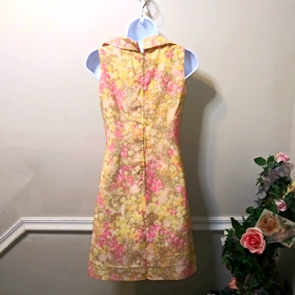 Vintage La Grande Maison de Blanc Yellow/Pink Watercolor Floral Sheath Dress - Picture 6 of 10
